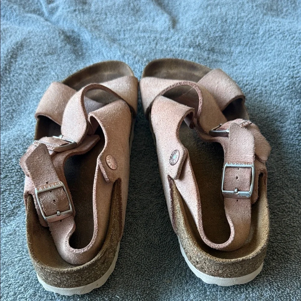 Birkenstock‎ Women’s Size 7 Tan Sandals
